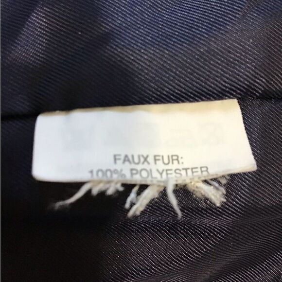 J. Crew Black Faux Fur Zip Vest Size Large - Picture 11 of 11